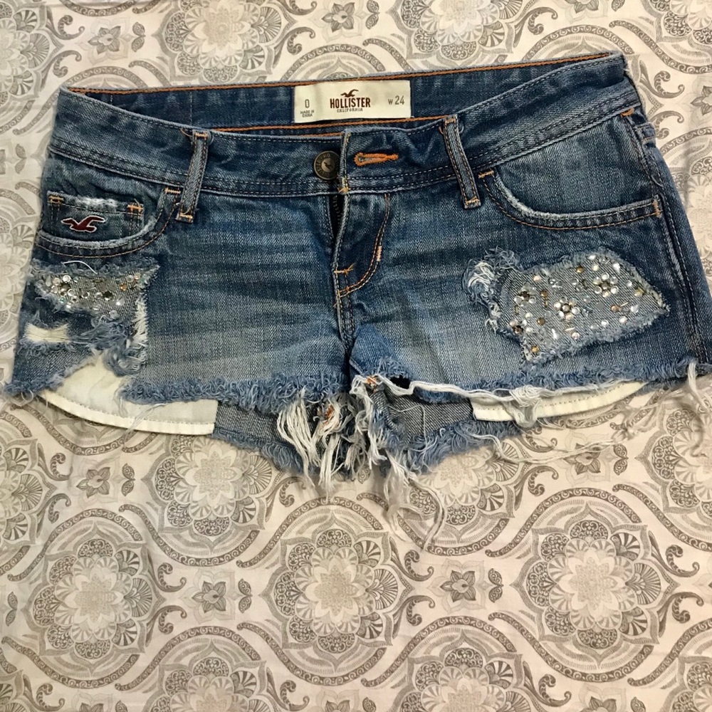 Hollister shorts.size w24.Ziper its broken.